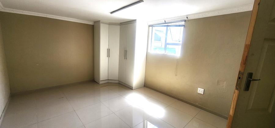 To Let 1 Bedroom Property for Rent in Glenlilly Western Cape